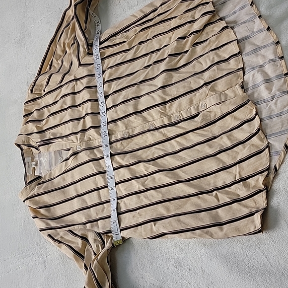 🐎 NWT!! BROWN TAN PINSTRIPE BUTTON UP BLOUSE BEACH COVER UP - Picture 3 of 5